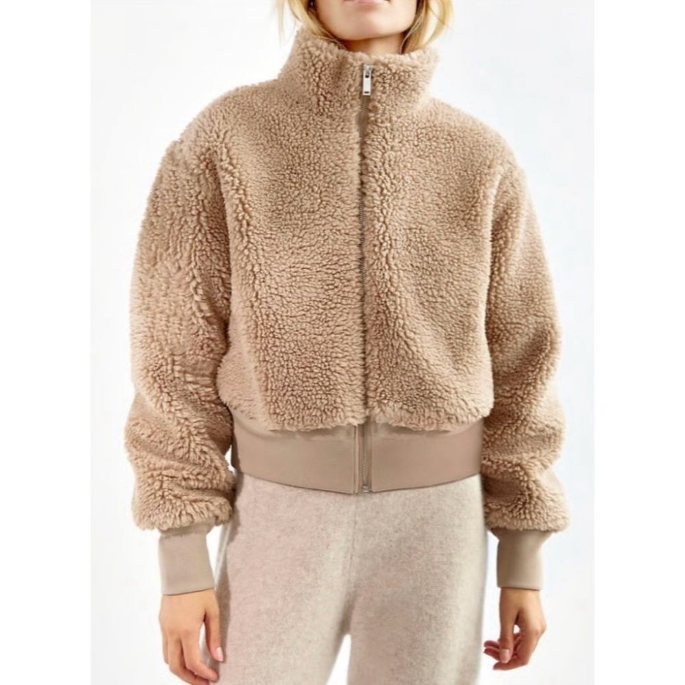 THE GROUP BY BABATON Antic Jacket in Camel